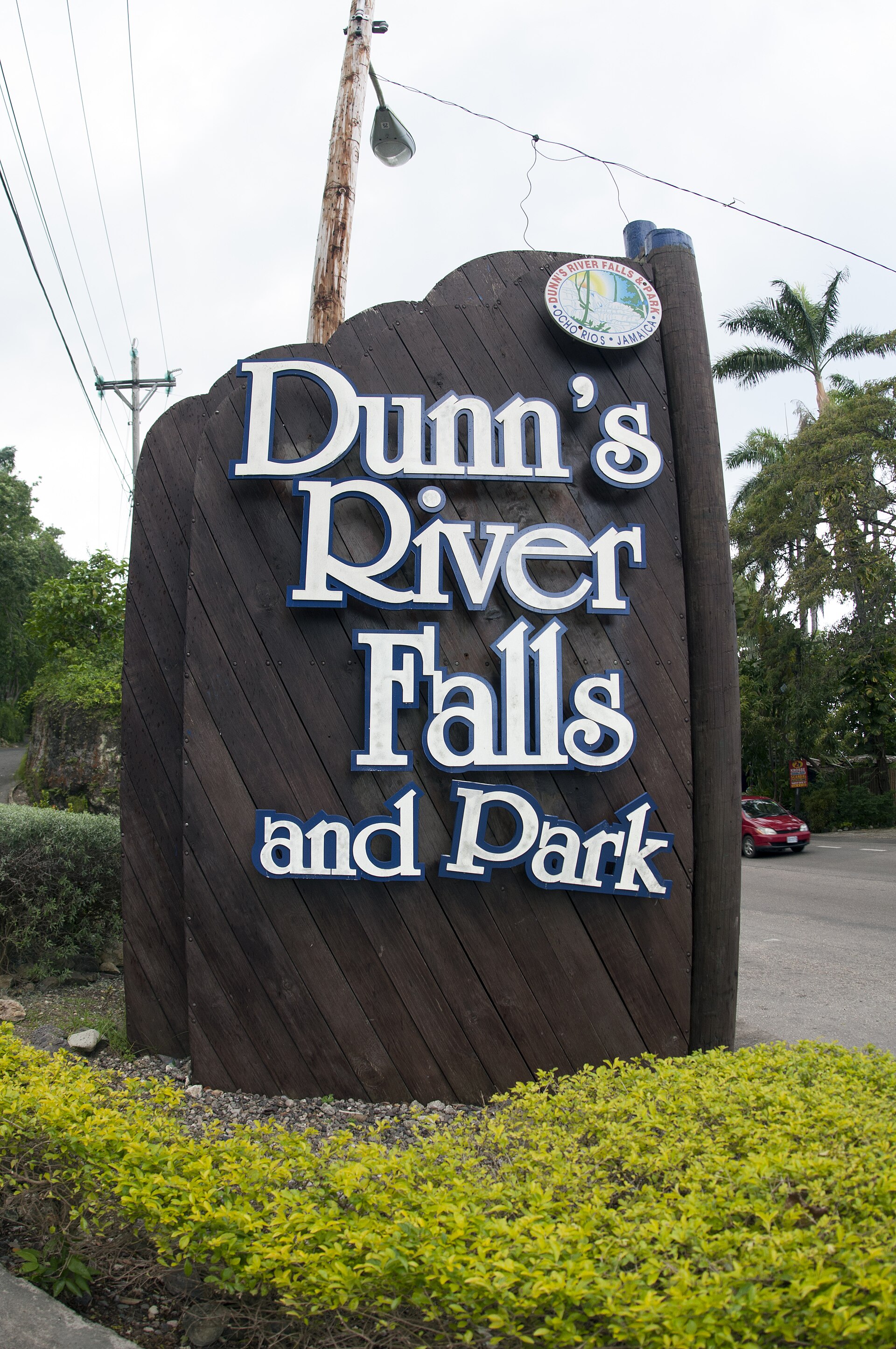 Entrance and cascading tiers of Dunn's River Falls near Ocho Rios